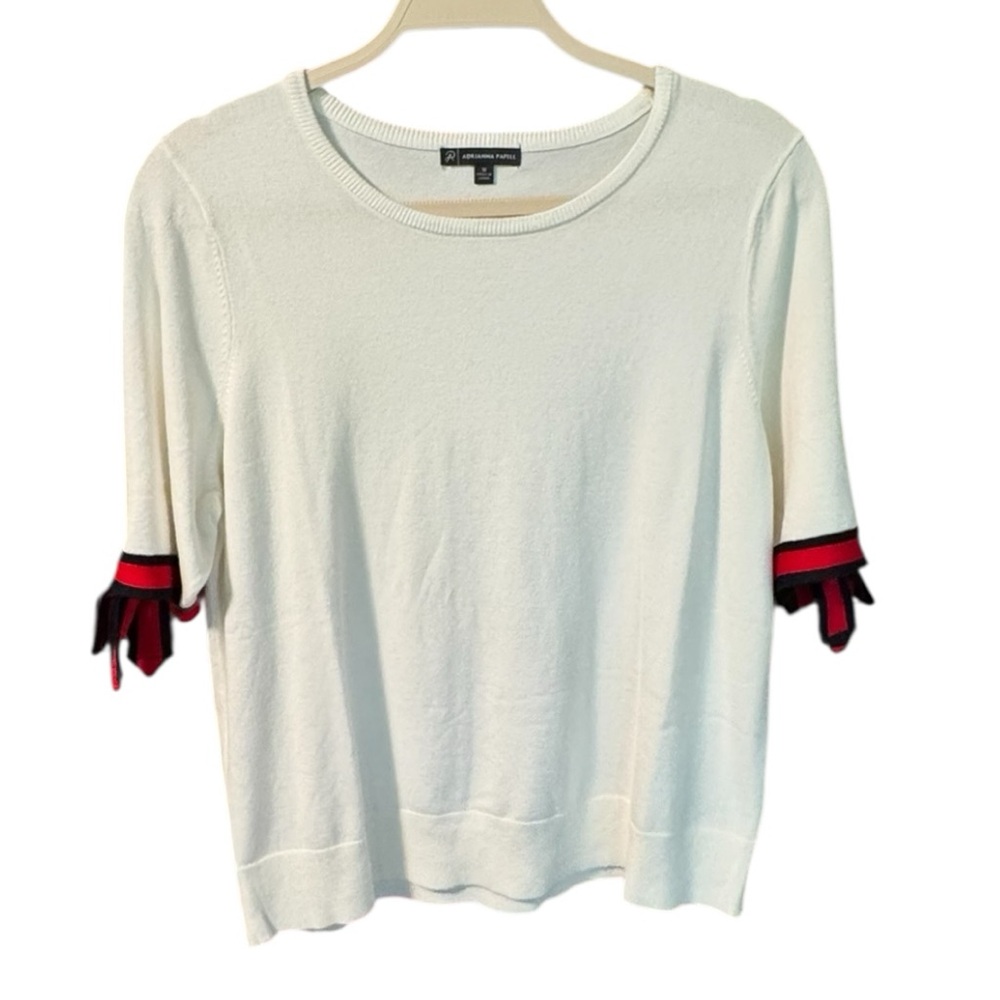 #812 Women's White Top with Red and Dark Navy Accents NWOT